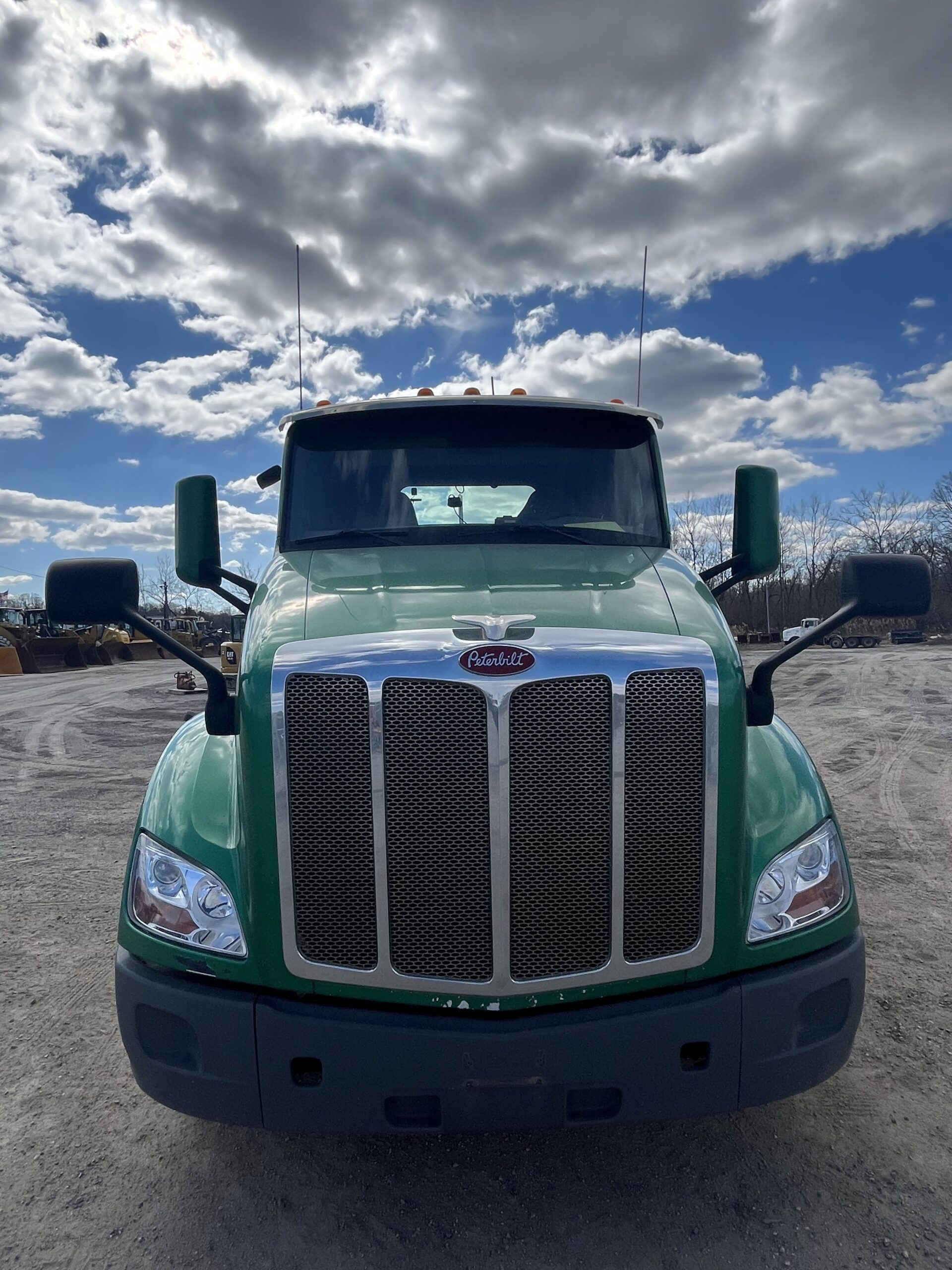 2015 Peterbilt 579 Highway Truck - Zadoon